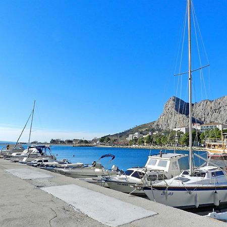 Apartment Antonela Omiš Zewnętrze zdjęcie