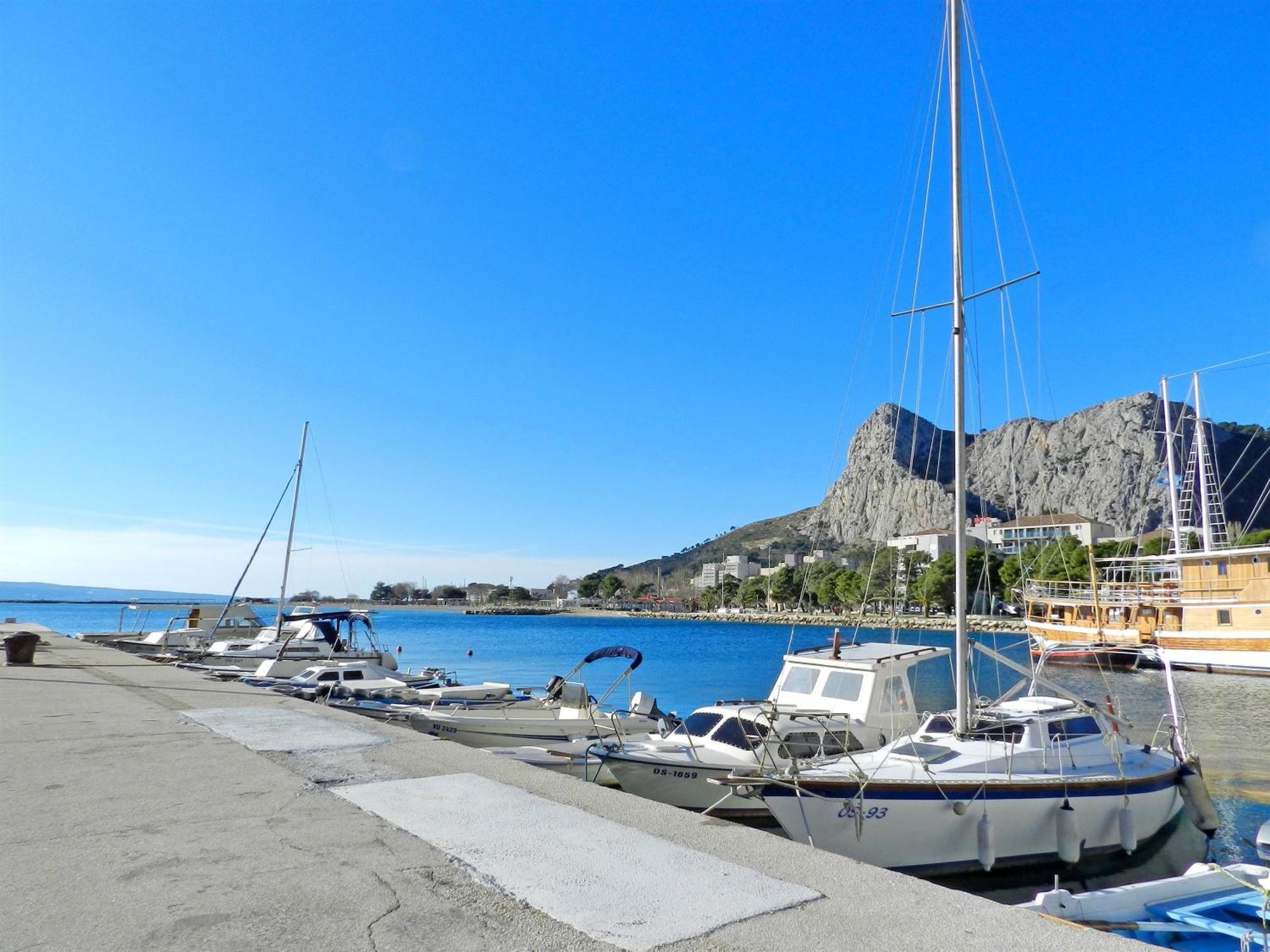 Apartment Antonela Omiš Zewnętrze zdjęcie