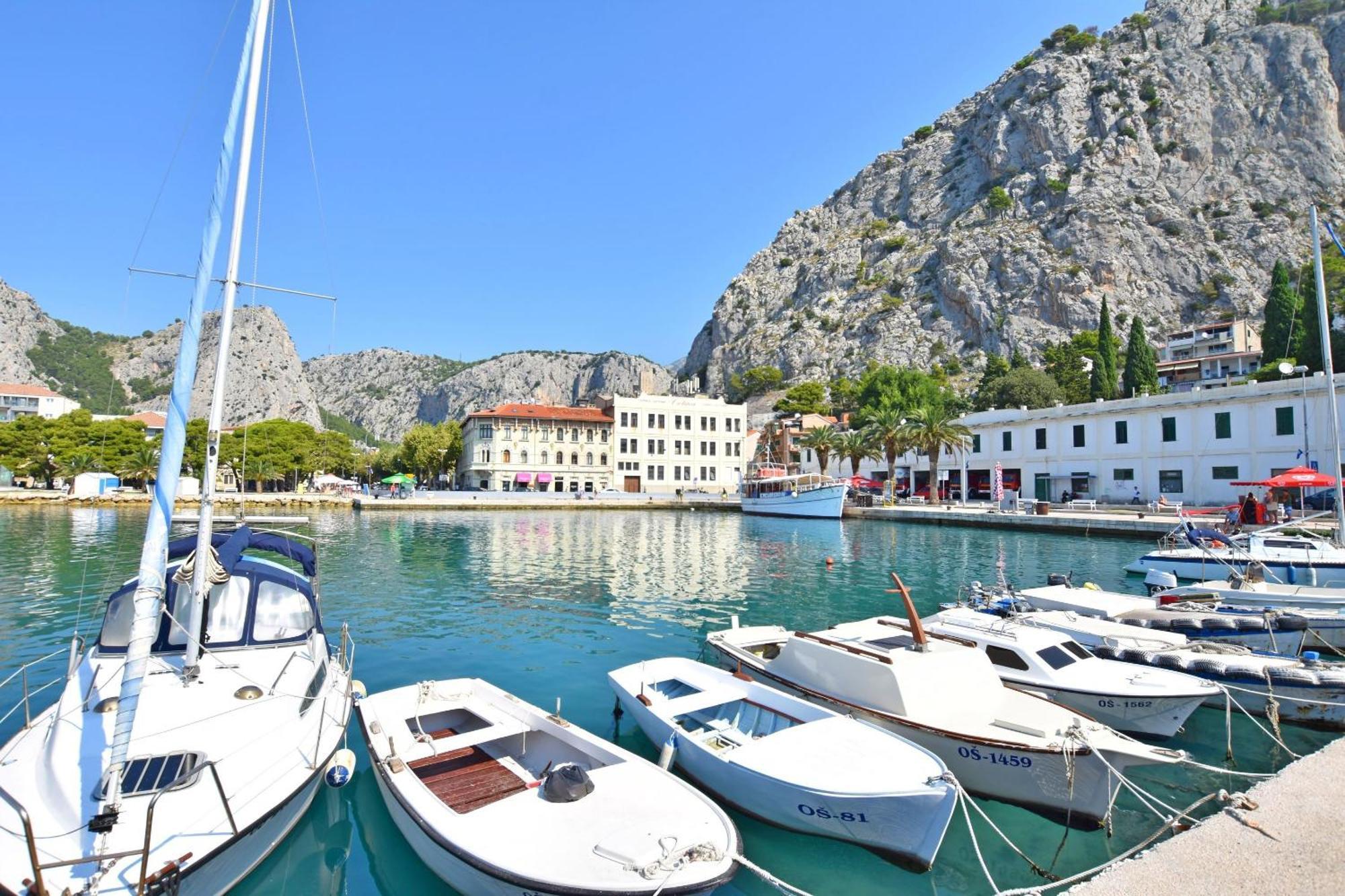 Apartment Antonela Omiš Zewnętrze zdjęcie
