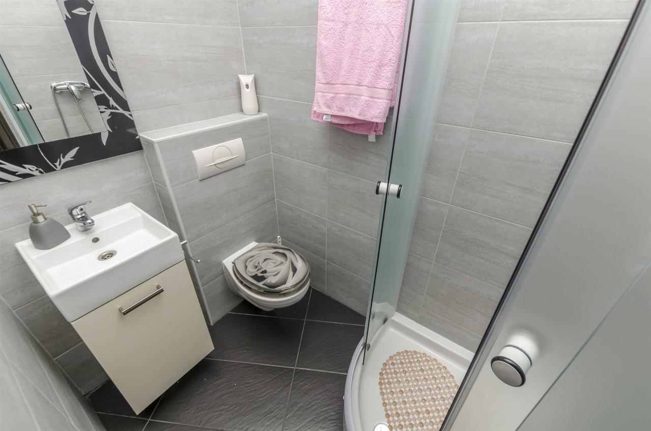 Apartment Antonela Omiš Zewnętrze zdjęcie